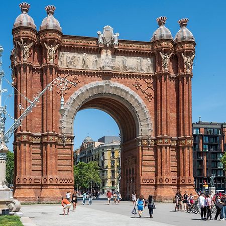 Aspasios Arc De Triomf Apartments Barcelona Exterior photo
